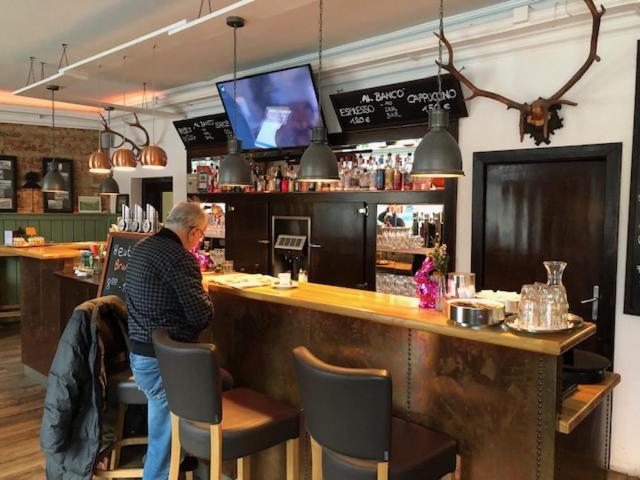 Corso, Zimmer & Fruehstueck Pressbaum 外观 照片