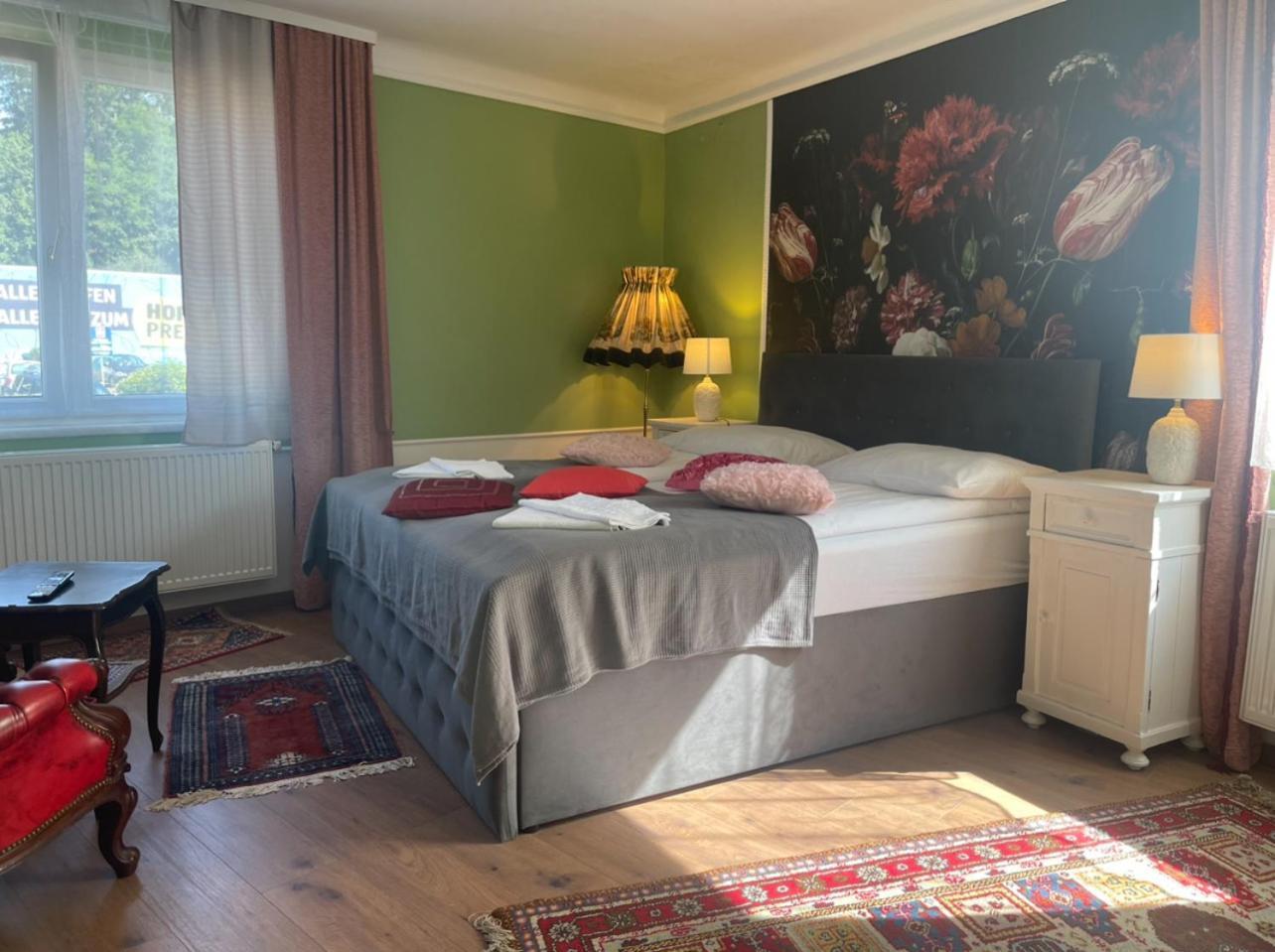 Corso, Zimmer & Fruehstueck Pressbaum 外观 照片